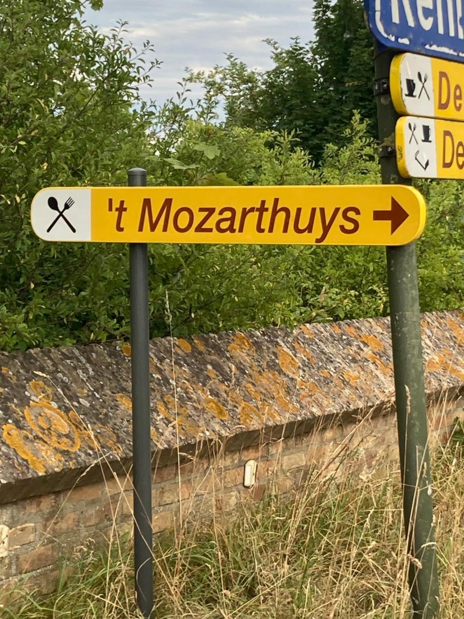 'T Mozarthuys Villa Lo-Reninge Luaran gambar